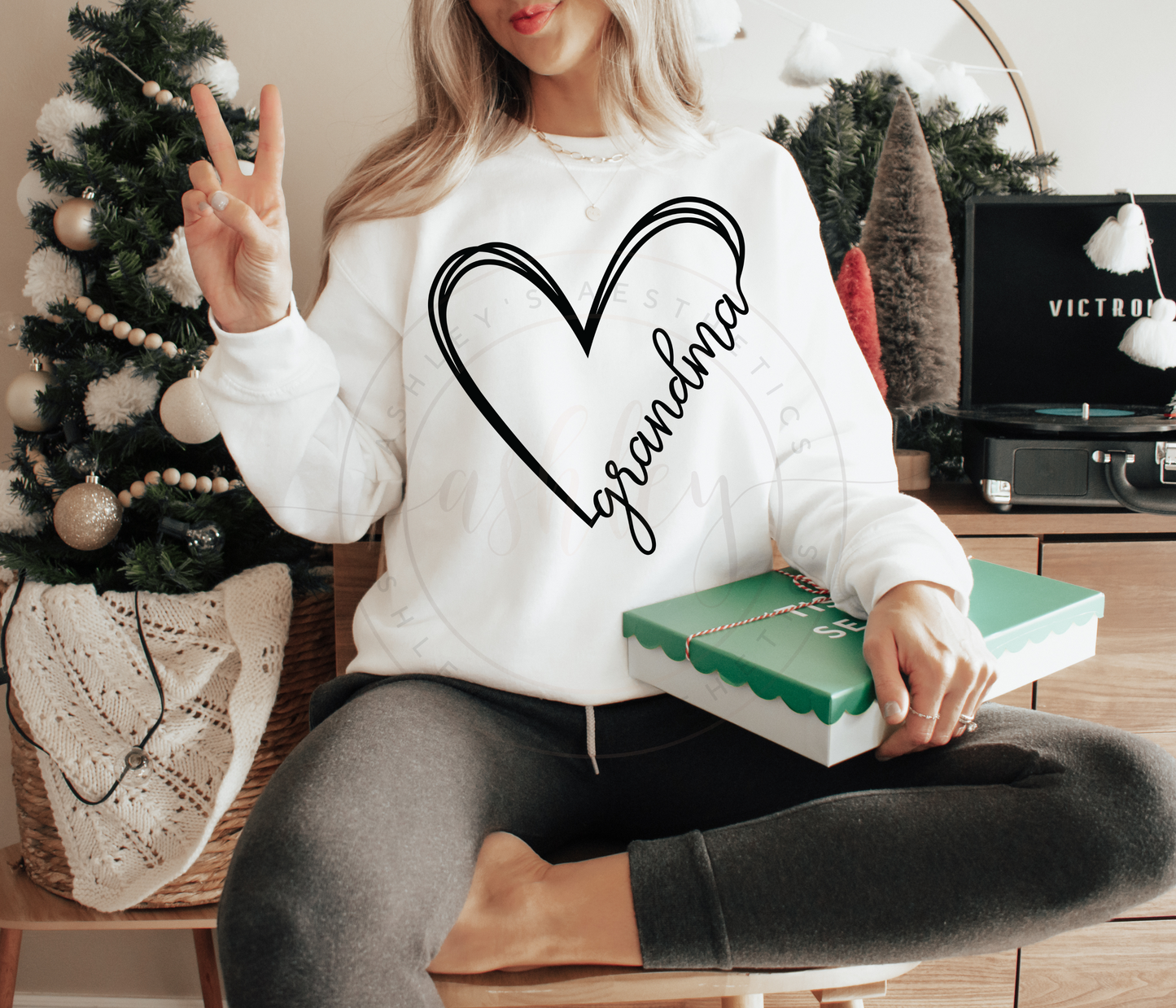 Grandma Cursive Heart